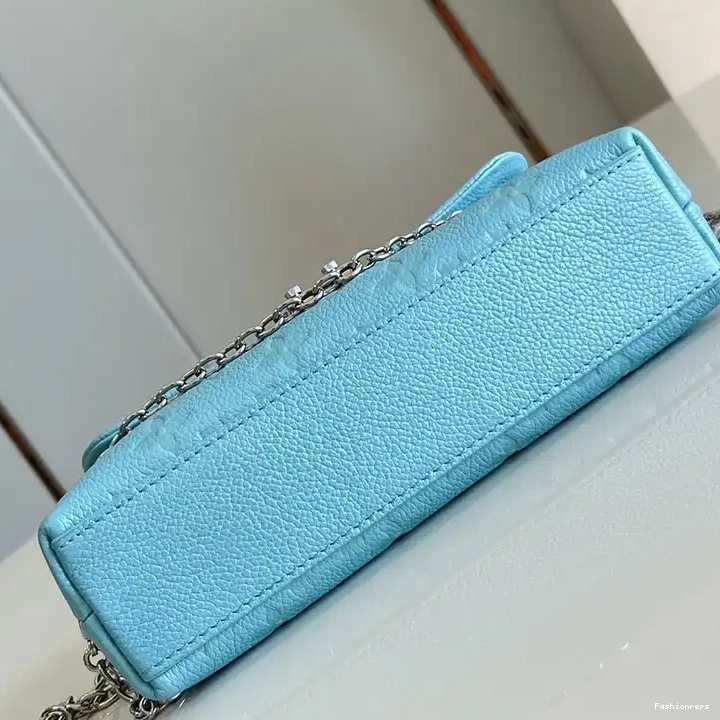 Fashionrepsfam ru 2411YA0294 LV Bags 0515